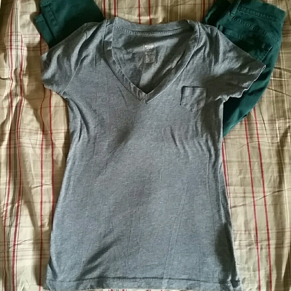 <<Heather grey Cozy boyfriend tee>>